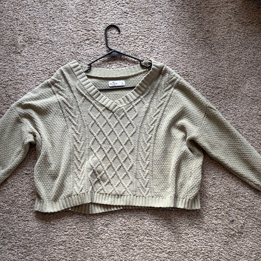 Women's Sage Cable Knit Sweater